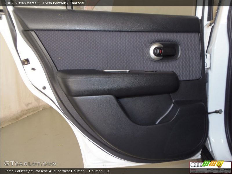 Fresh Powder / Charcoal 2007 Nissan Versa S