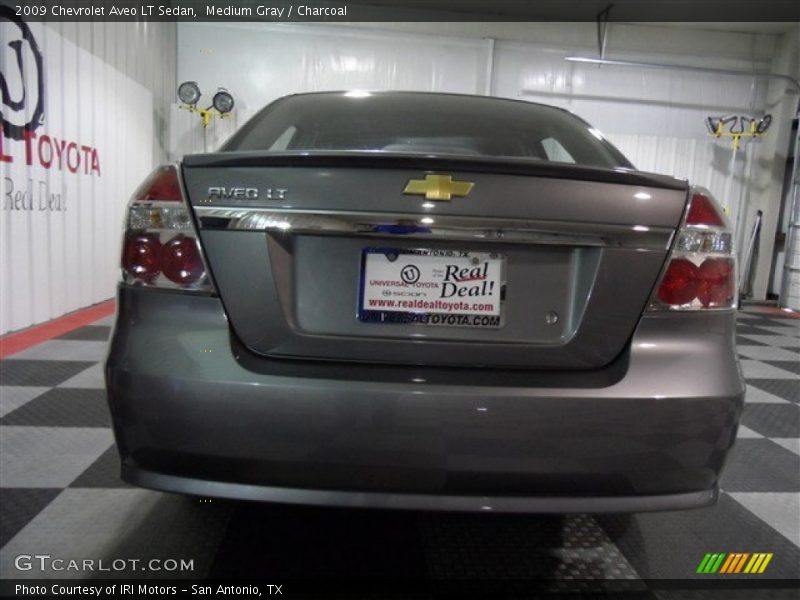 Medium Gray / Charcoal 2009 Chevrolet Aveo LT Sedan