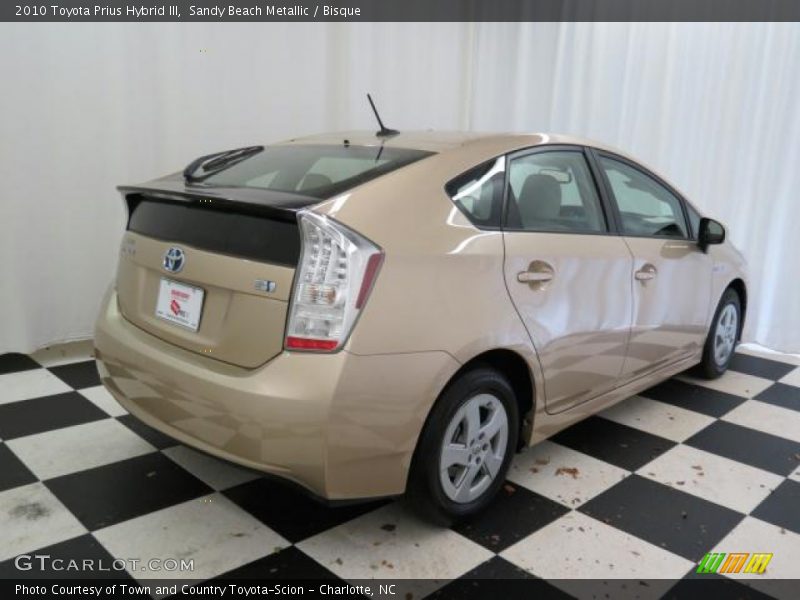 Sandy Beach Metallic / Bisque 2010 Toyota Prius Hybrid III