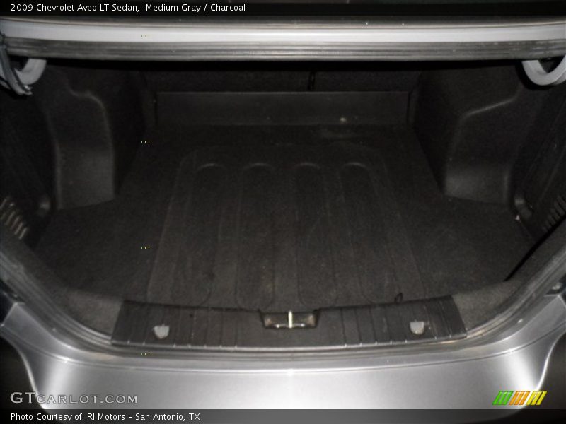 Medium Gray / Charcoal 2009 Chevrolet Aveo LT Sedan