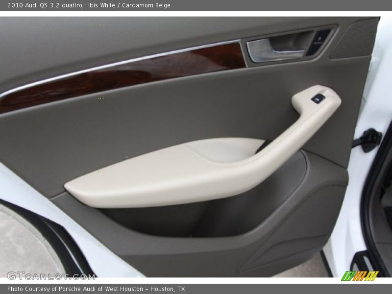 Ibis White / Cardamom Beige 2010 Audi Q5 3.2 quattro