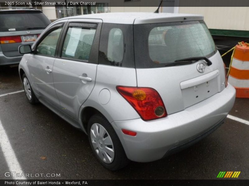 Silver Streak Mica / Dark Charcoal 2005 Scion xA