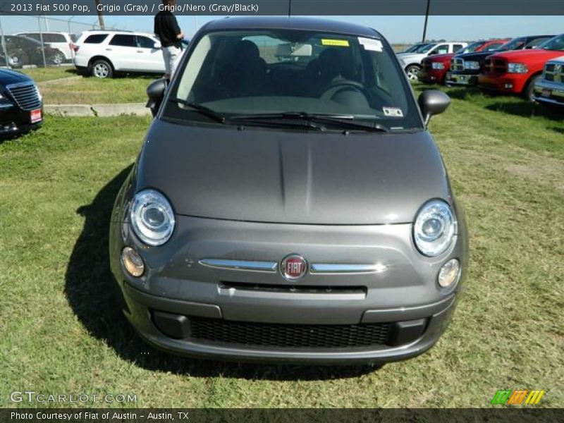 Grigio (Gray) / Grigio/Nero (Gray/Black) 2013 Fiat 500 Pop