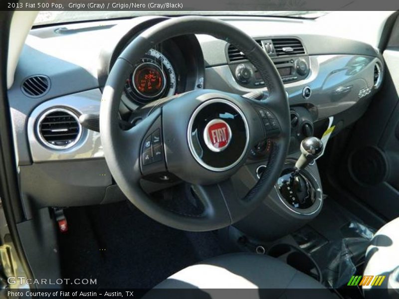 Grigio (Gray) / Grigio/Nero (Gray/Black) 2013 Fiat 500 Pop