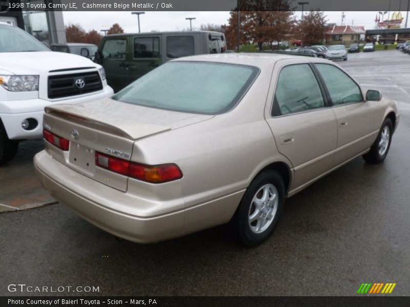 Cashmere Beige Metallic / Oak 1998 Toyota Camry LE
