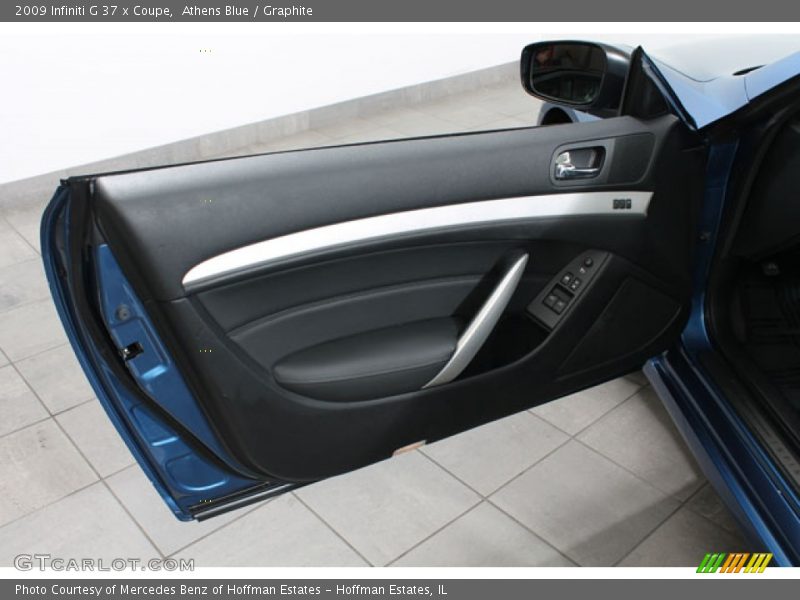 Door Panel of 2009 G 37 x Coupe