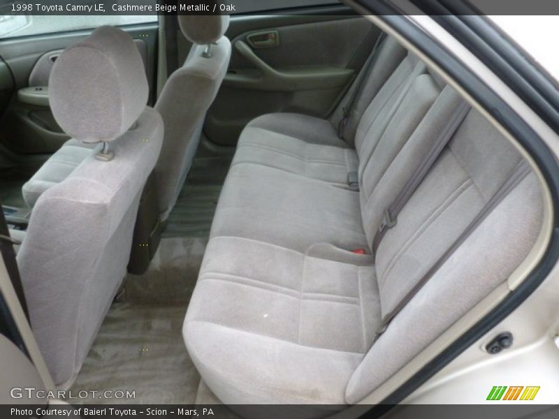 Cashmere Beige Metallic / Oak 1998 Toyota Camry LE