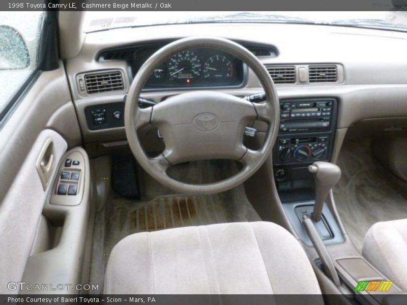 Cashmere Beige Metallic / Oak 1998 Toyota Camry LE
