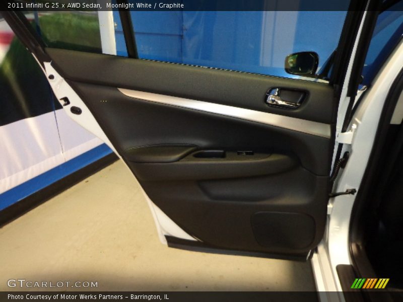 Moonlight White / Graphite 2011 Infiniti G 25 x AWD Sedan
