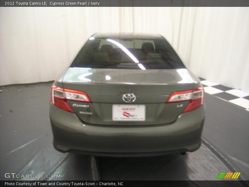 Cypress Green Pearl / Ivory 2012 Toyota Camry LE