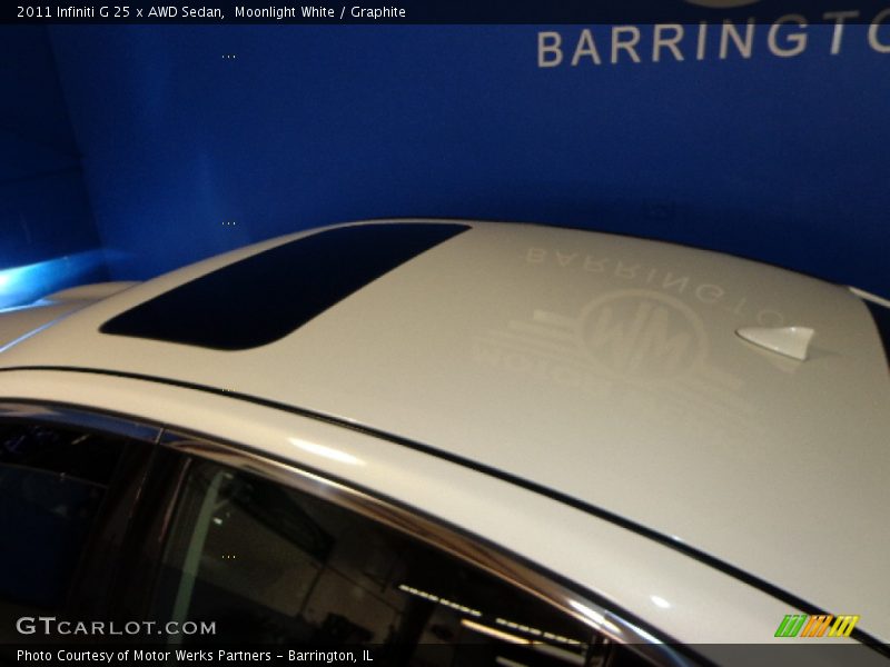 Moonlight White / Graphite 2011 Infiniti G 25 x AWD Sedan
