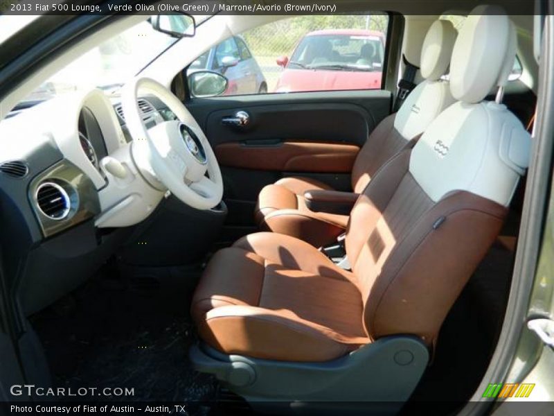 Front Seat of 2013 500 Lounge