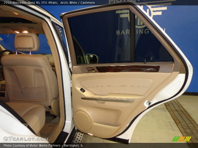 Arctic White / Cashmere 2010 Mercedes-Benz ML 350 4Matic