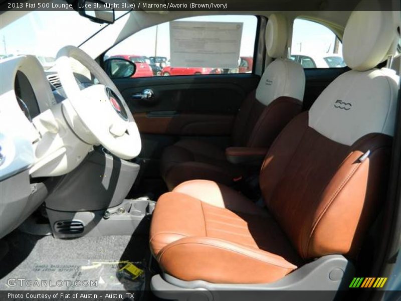Front Seat of 2013 500 Lounge