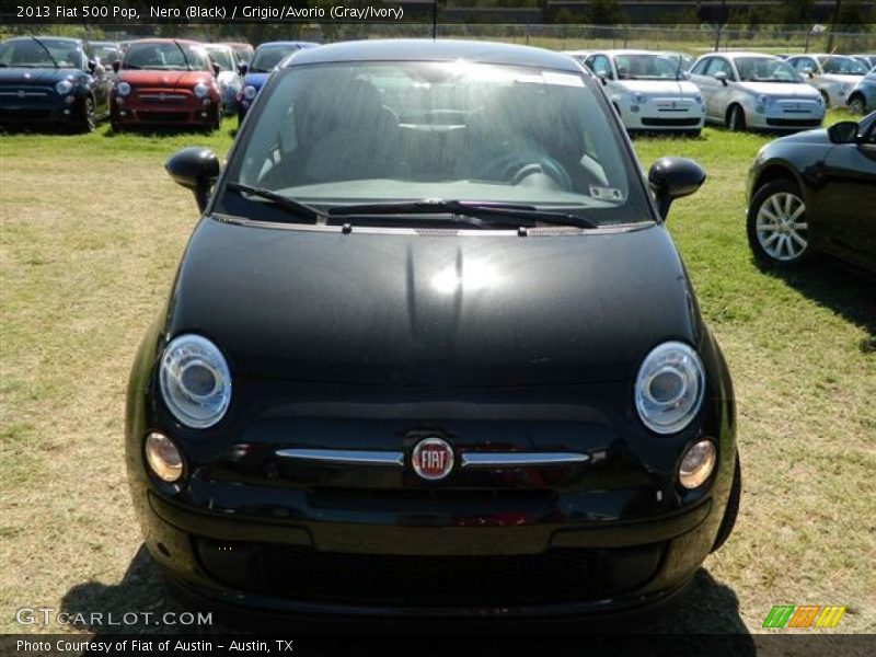 Nero (Black) / Grigio/Avorio (Gray/Ivory) 2013 Fiat 500 Pop