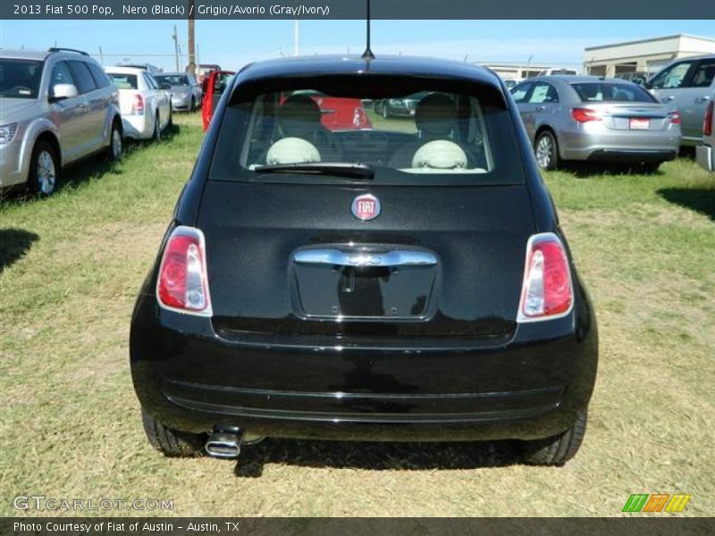 Nero (Black) / Grigio/Avorio (Gray/Ivory) 2013 Fiat 500 Pop