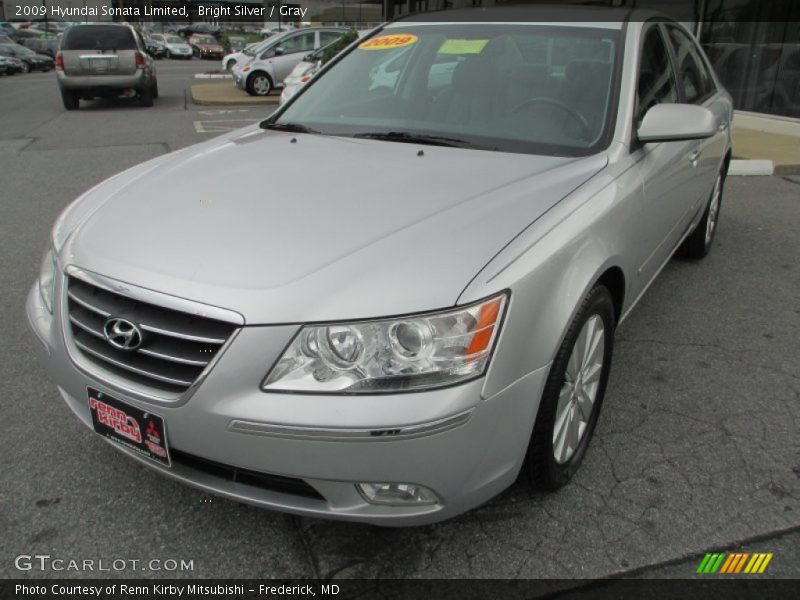 Bright Silver / Gray 2009 Hyundai Sonata Limited