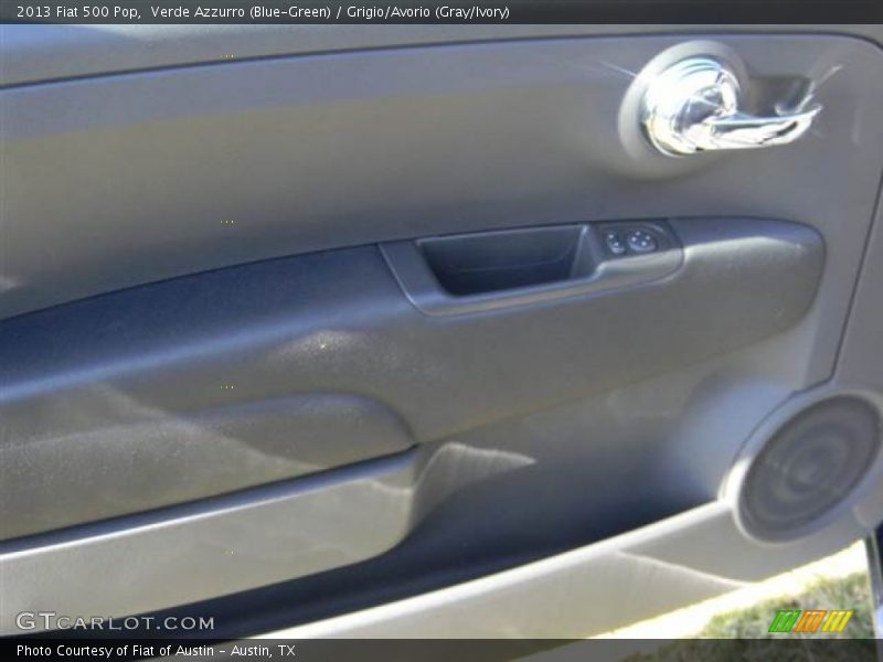 Verde Azzurro (Blue-Green) / Grigio/Avorio (Gray/Ivory) 2013 Fiat 500 Pop