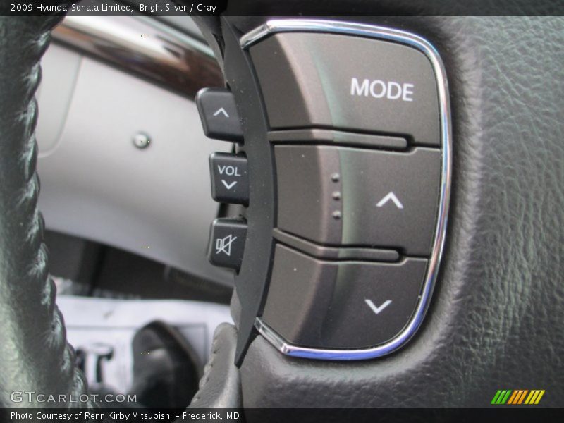 Bright Silver / Gray 2009 Hyundai Sonata Limited