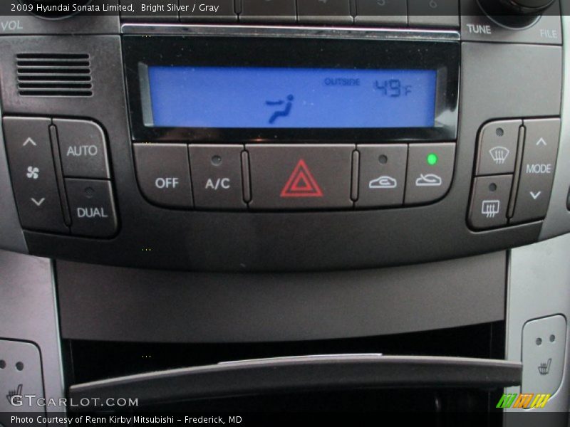 Bright Silver / Gray 2009 Hyundai Sonata Limited