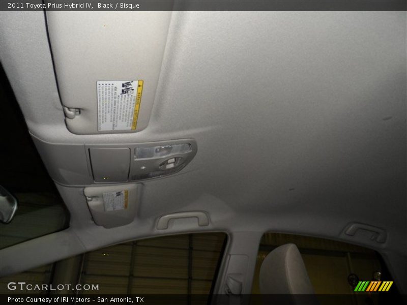Black / Bisque 2011 Toyota Prius Hybrid IV