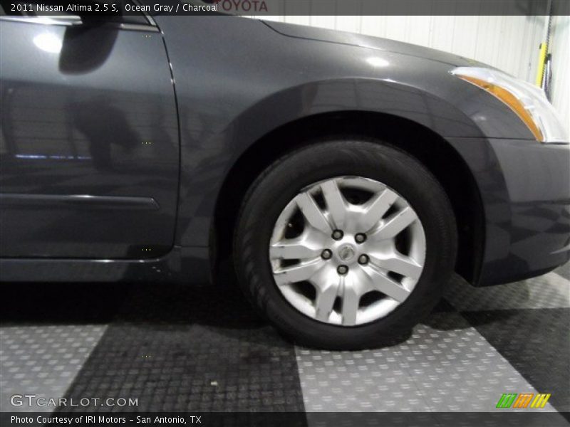 Ocean Gray / Charcoal 2011 Nissan Altima 2.5 S