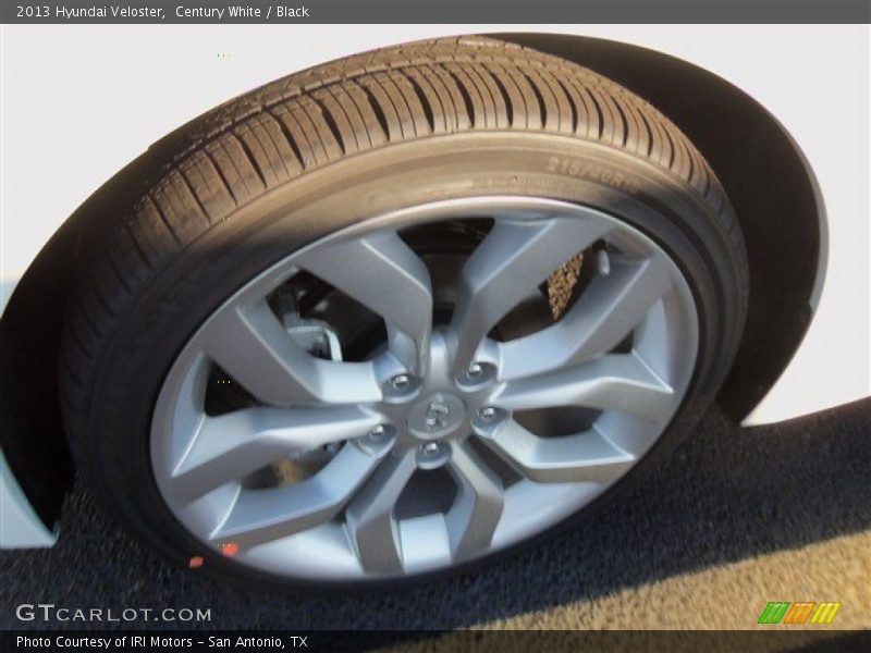 Century White / Black 2013 Hyundai Veloster