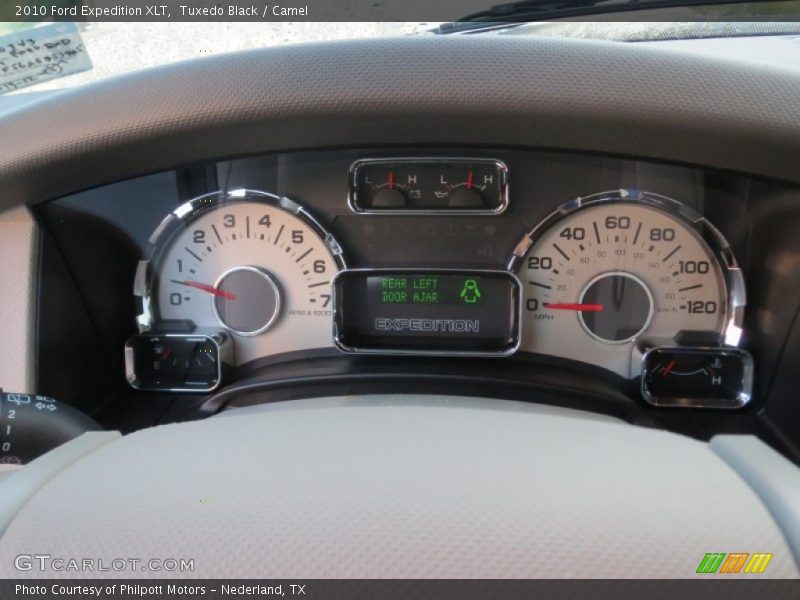 Tuxedo Black / Camel 2010 Ford Expedition XLT