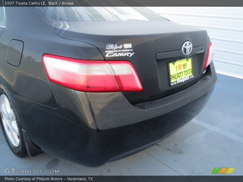 Black / Bisque 2007 Toyota Camry LE