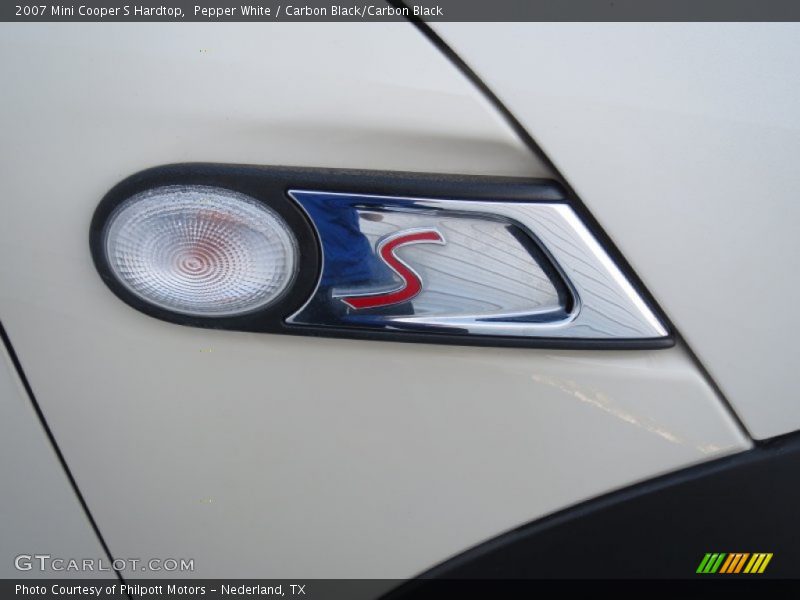 Pepper White / Carbon Black/Carbon Black 2007 Mini Cooper S Hardtop