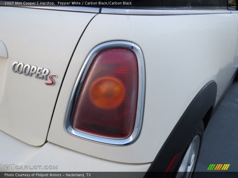 Pepper White / Carbon Black/Carbon Black 2007 Mini Cooper S Hardtop