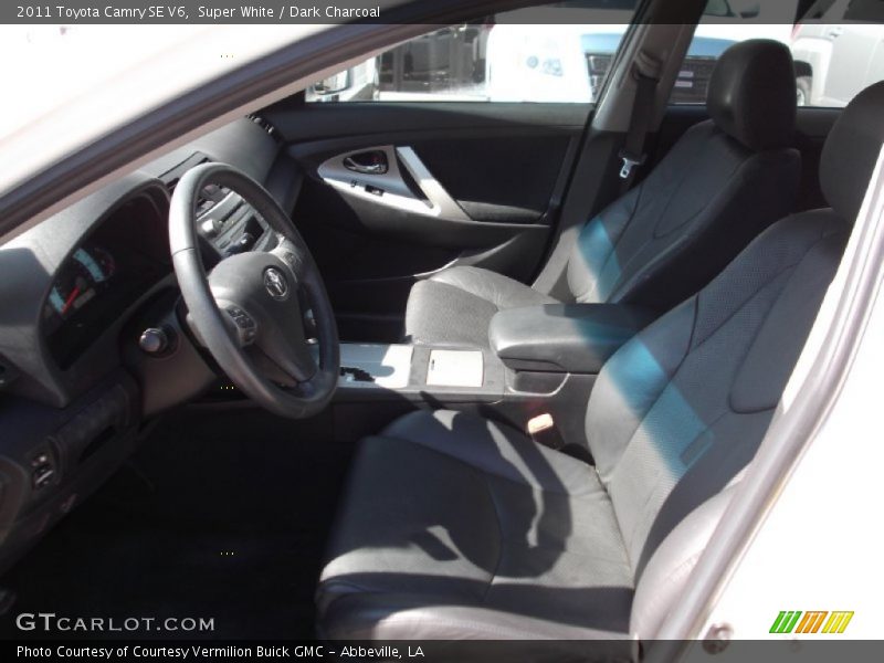Super White / Dark Charcoal 2011 Toyota Camry SE V6