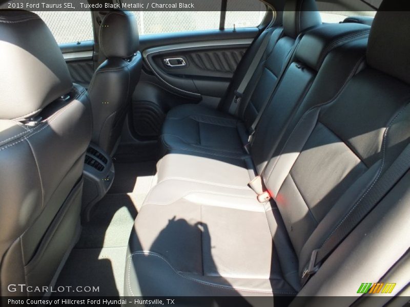 Tuxedo Black Metallic / Charcoal Black 2013 Ford Taurus SEL