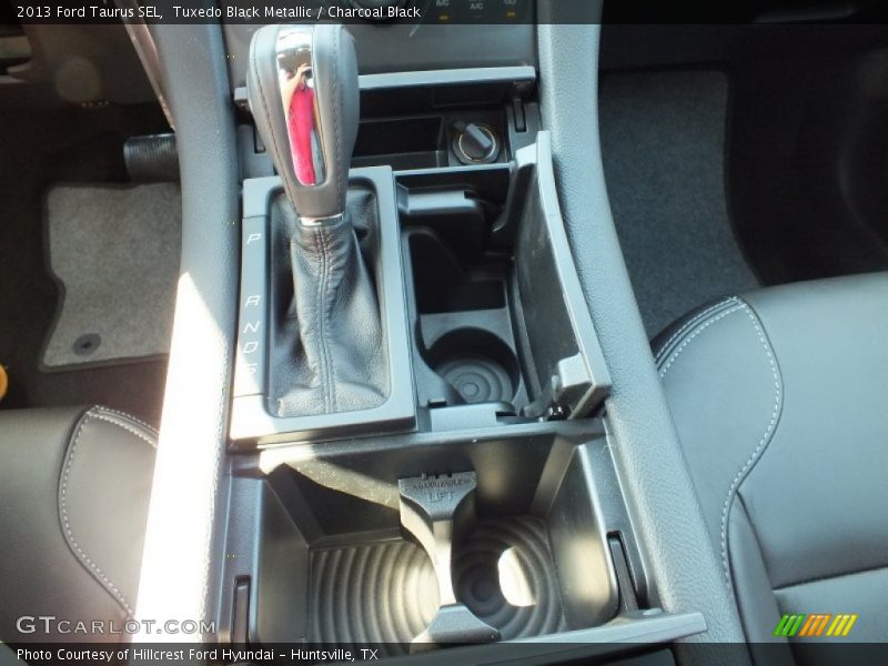 Tuxedo Black Metallic / Charcoal Black 2013 Ford Taurus SEL