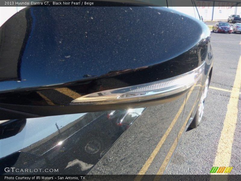Black Noir Pearl / Beige 2013 Hyundai Elantra GT