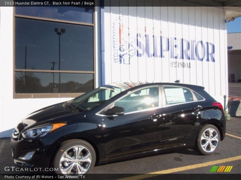 Black Noir Pearl / Beige 2013 Hyundai Elantra GT