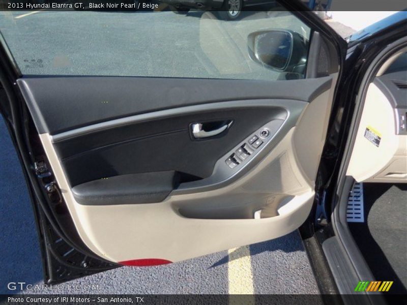 Black Noir Pearl / Beige 2013 Hyundai Elantra GT