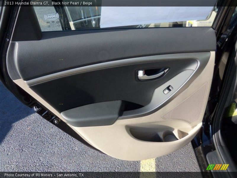 Black Noir Pearl / Beige 2013 Hyundai Elantra GT