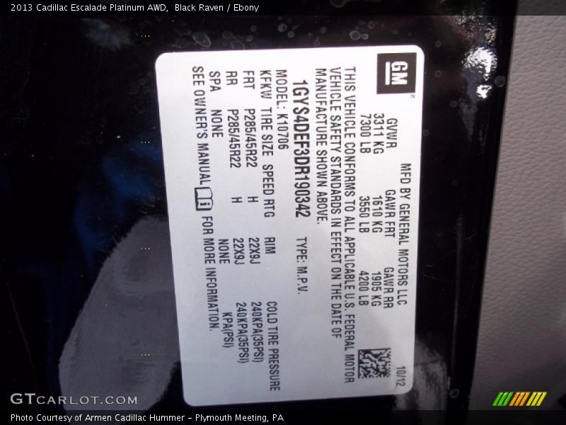 Info Tag of 2013 Escalade Platinum AWD