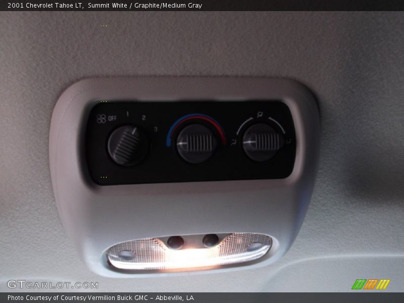 Summit White / Graphite/Medium Gray 2001 Chevrolet Tahoe LT