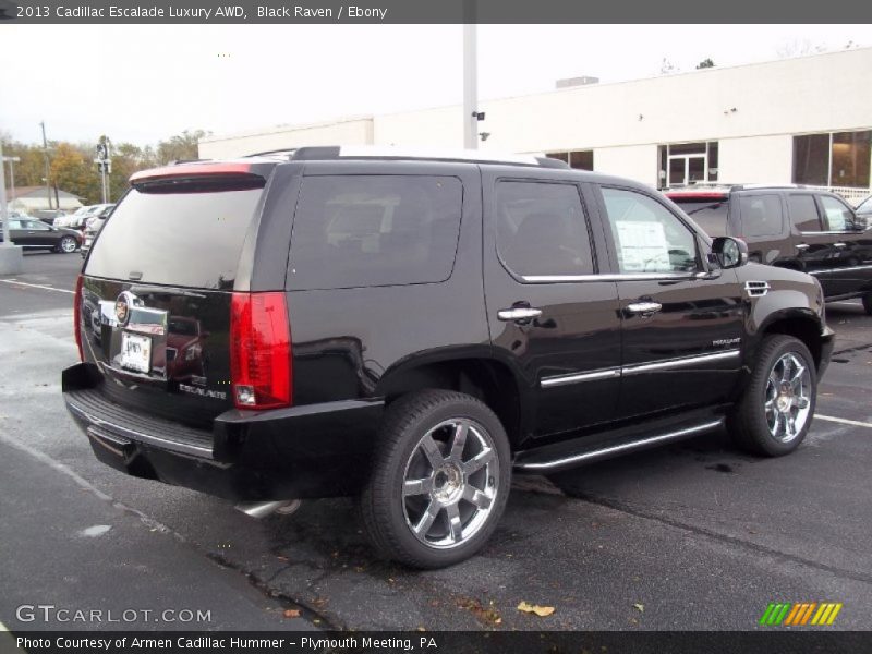 Black Raven / Ebony 2013 Cadillac Escalade Luxury AWD