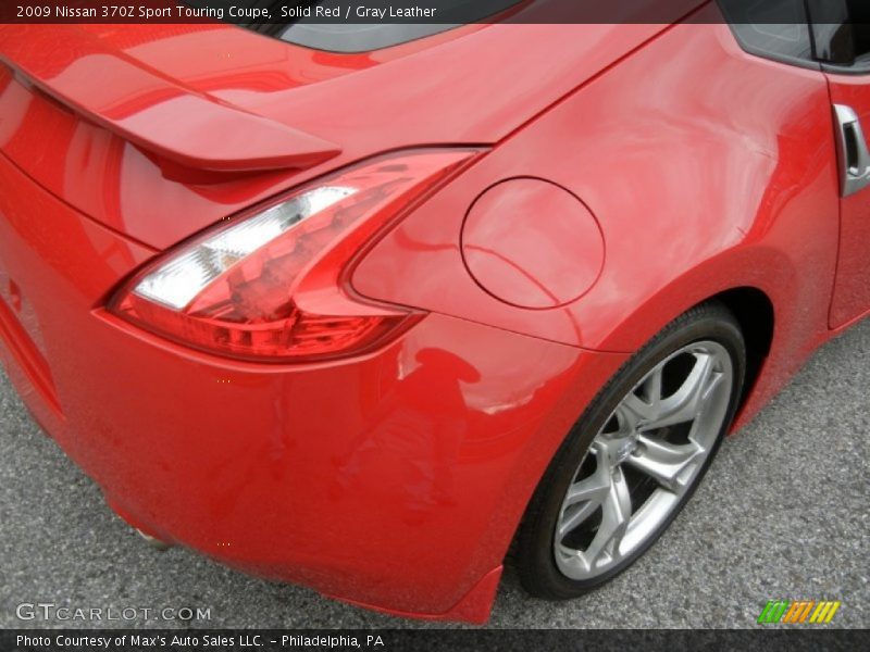 Solid Red / Gray Leather 2009 Nissan 370Z Sport Touring Coupe