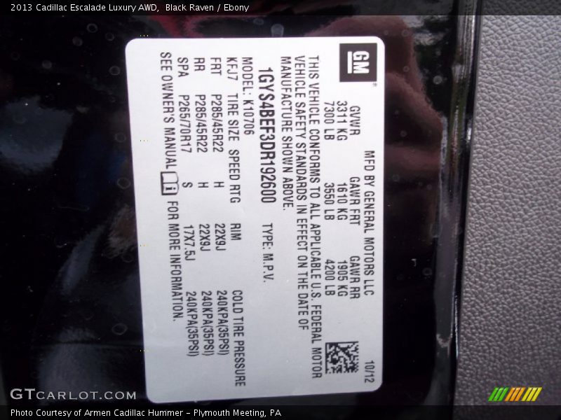 Info Tag of 2013 Escalade Luxury AWD