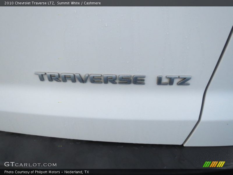Summit White / Cashmere 2010 Chevrolet Traverse LTZ