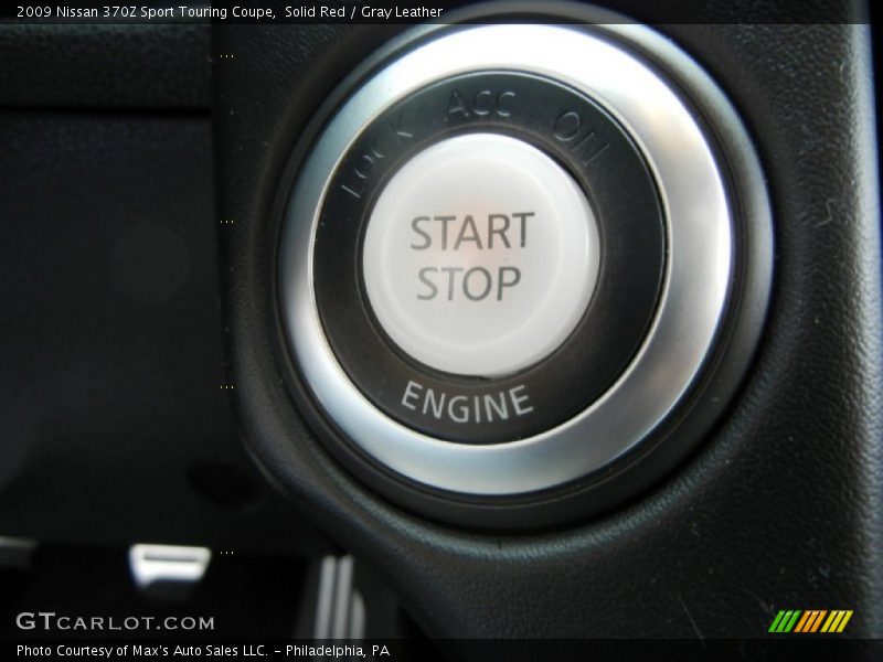 Controls of 2009 370Z Sport Touring Coupe