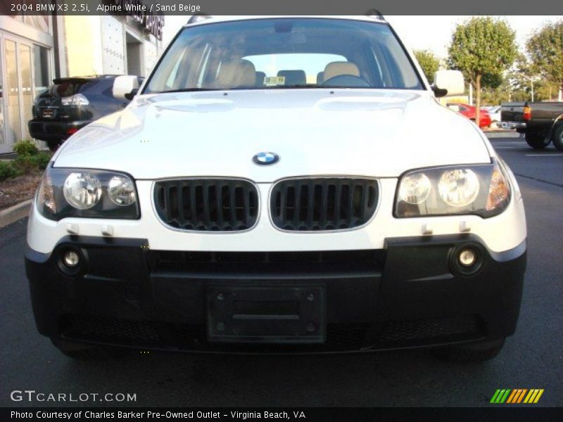 Alpine White / Sand Beige 2004 BMW X3 2.5i