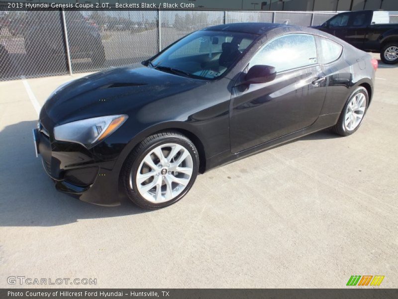 Front 3/4 View of 2013 Genesis Coupe 2.0T