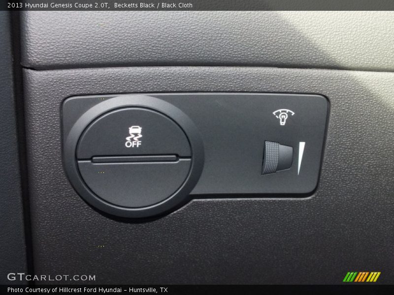 Becketts Black / Black Cloth 2013 Hyundai Genesis Coupe 2.0T