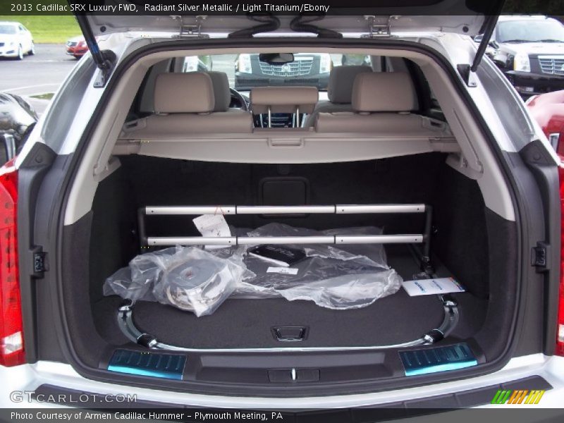 Radiant Silver Metallic / Light Titanium/Ebony 2013 Cadillac SRX Luxury FWD