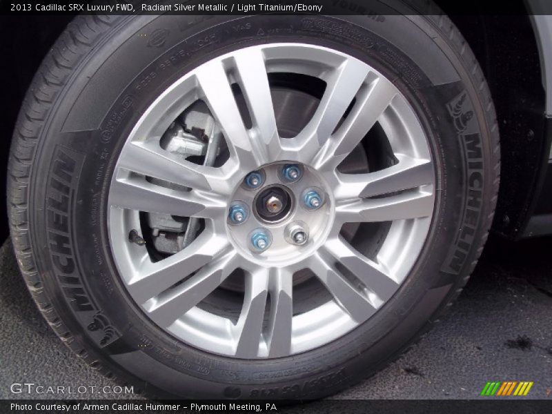 Radiant Silver Metallic / Light Titanium/Ebony 2013 Cadillac SRX Luxury FWD